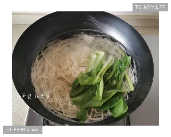 熊朝忠家的早餐是拿冠军奖杯当碗盛粥？