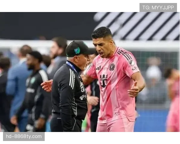 苏亚雷斯：争议行为与进球效率的双面性解析