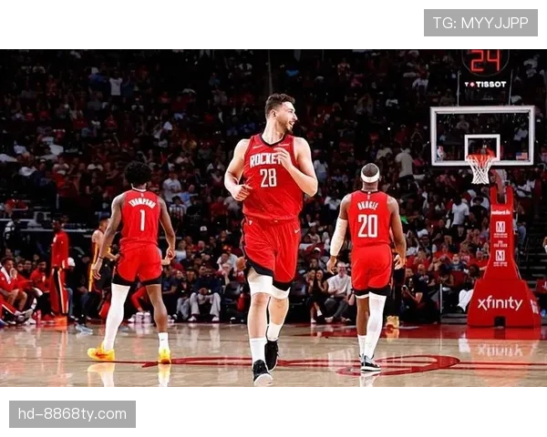 申京挡拆制造错位提升内线威胁显著拉开球队进攻空间