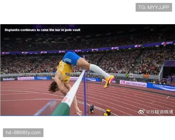 比尔突破持球拉开空间，助奇才提升关键时刻得分效率